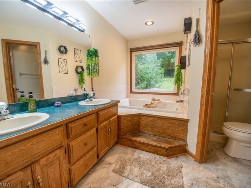 2885 Valley Road, Cuyahoga Falls, OH 44223 Photo 19
