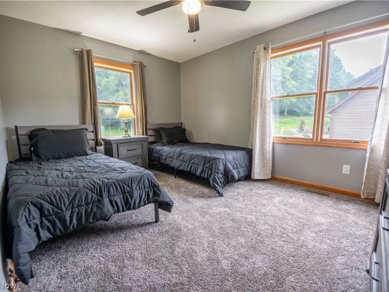2885 Valley Road, Cuyahoga Falls, OH 44223 Photo 28