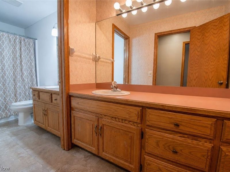 2885 Valley Road, Cuyahoga Falls, OH 44223 Photo 31
