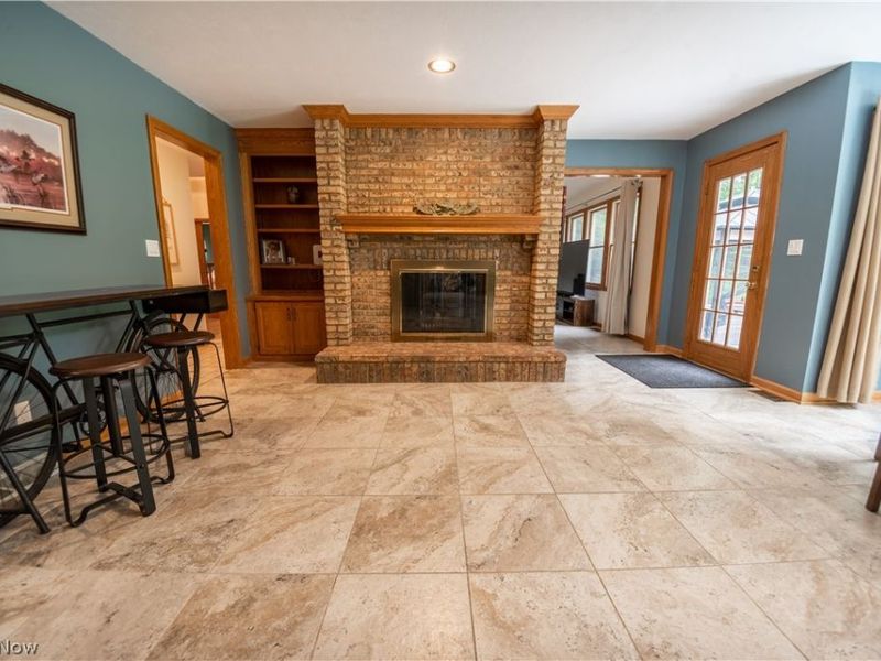 2885 Valley Road, Cuyahoga Falls, OH 44223 Photo 9