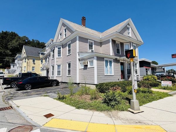 6 N Main St, Leominster, MA 01453