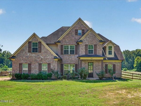 9567 Holly Springs Road, Hernando, MS 38632