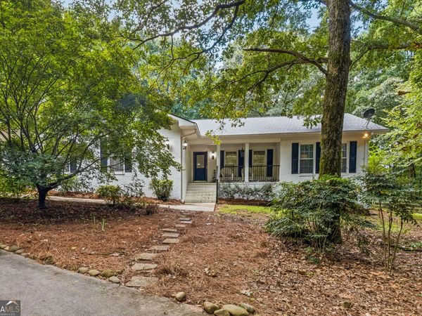 406 Hidden Lakes Trail, Jefferson, GA 30549