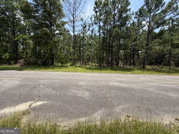 1906 Transus Drive, Vidalia, GA 30474