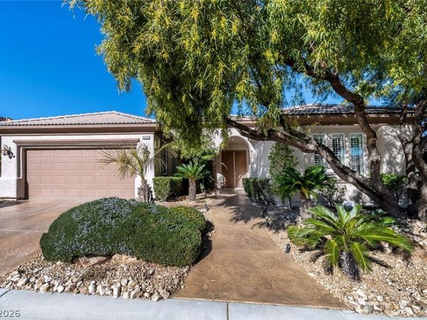 10356 Luna Magico Avenue , Las Vegas, NV 89135