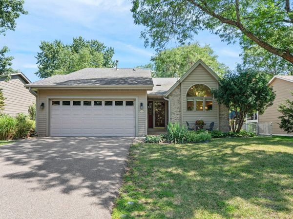14231 Candlewood Lane NE, Prior Lake, MN 55372