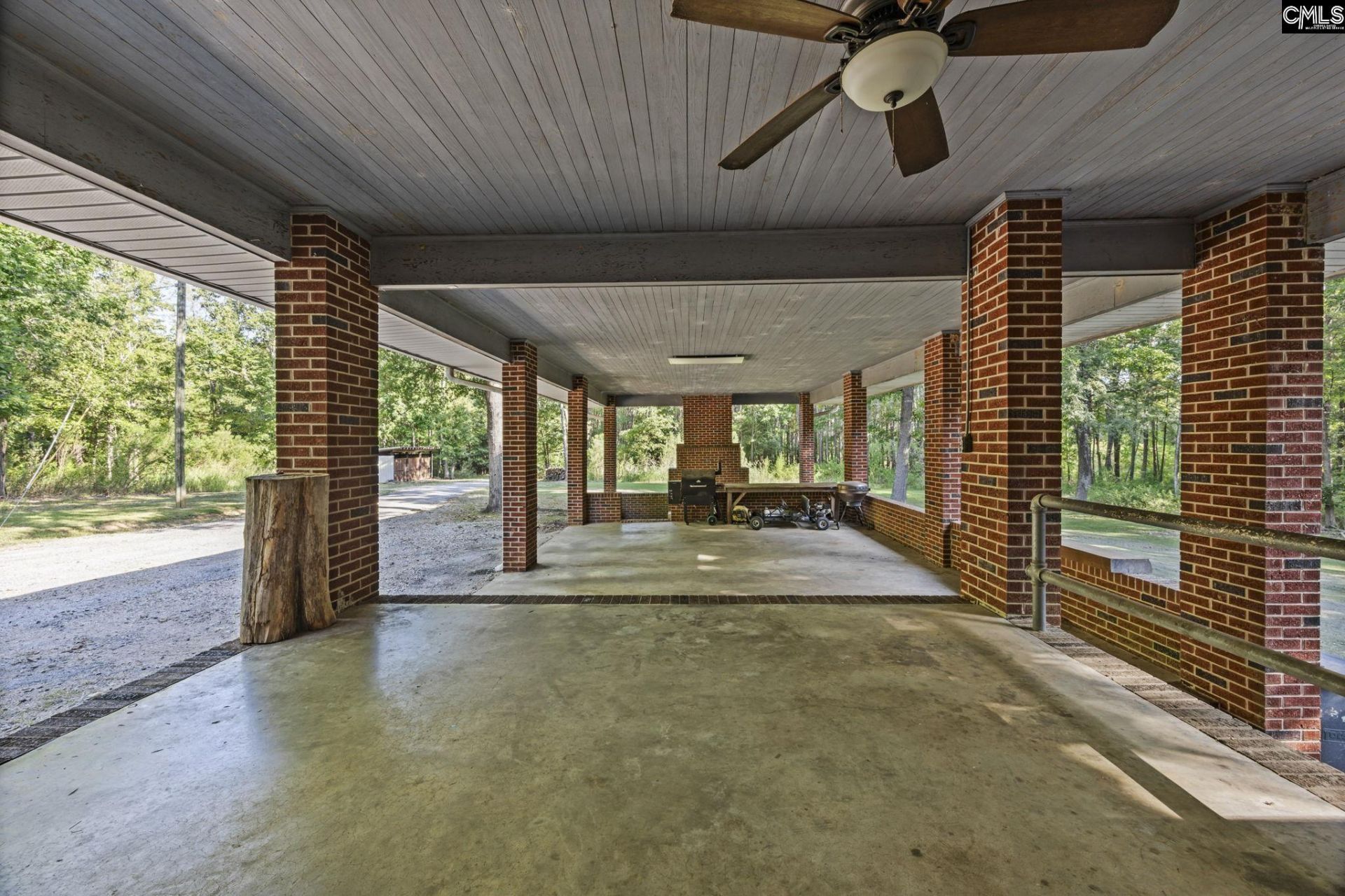 5703 Columbia Highway  Photo 31