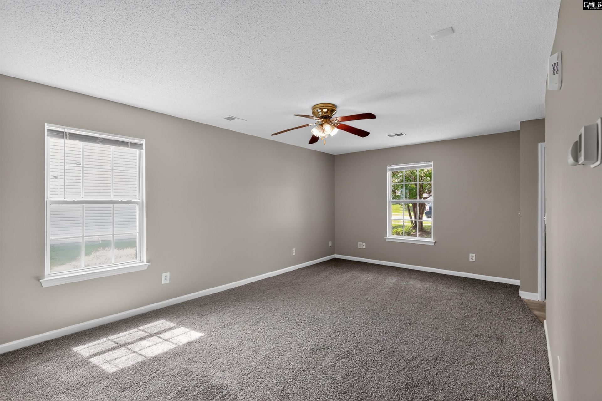 308 E Waverly Place Court  Photo 12