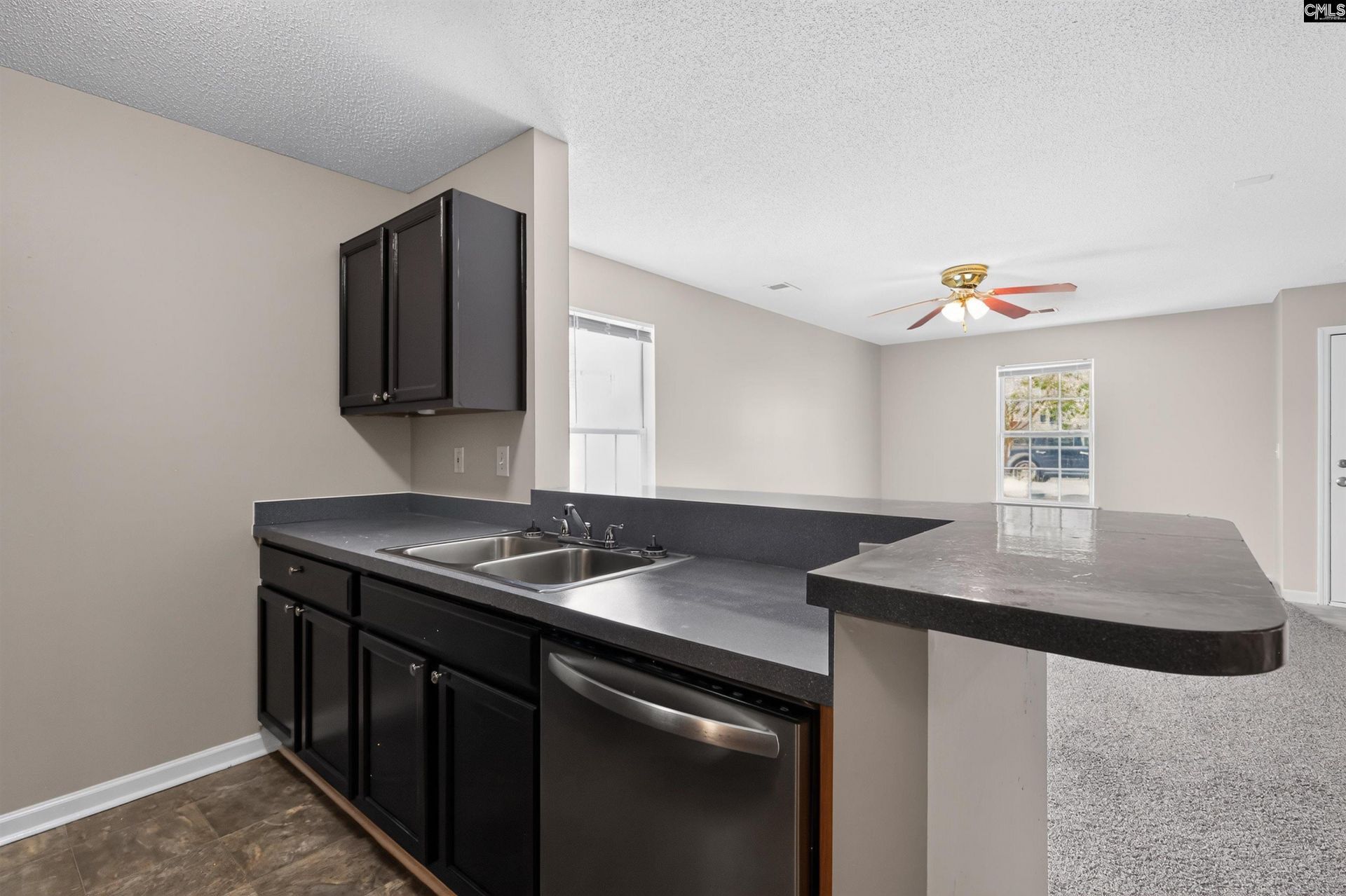 308 E Waverly Place Court  Photo 13