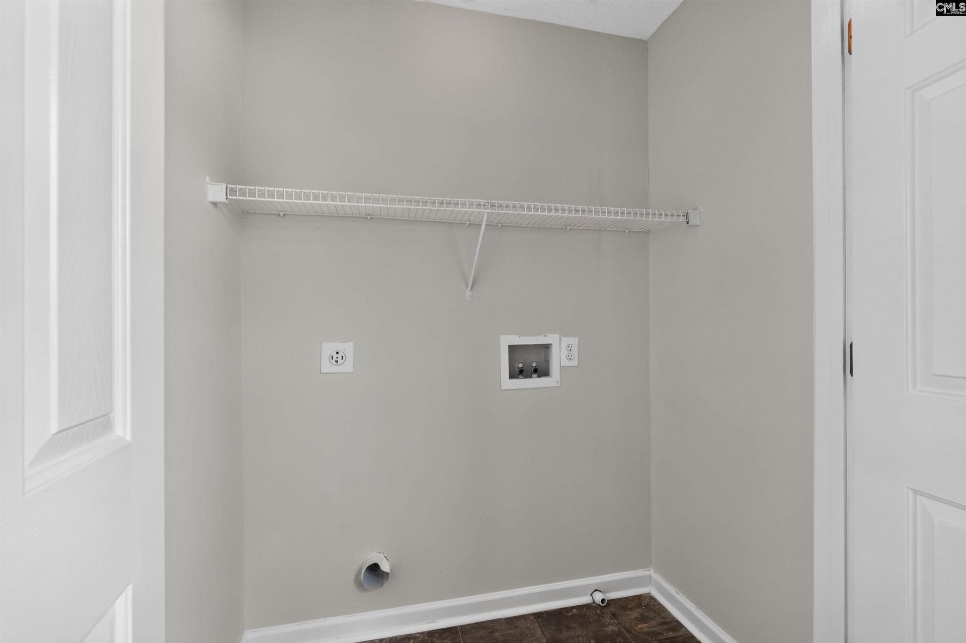 308 E Waverly Place Court  Photo 23