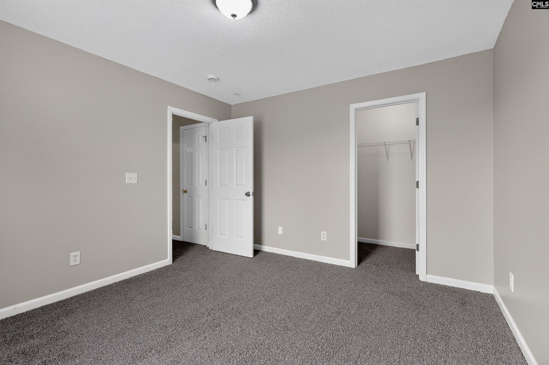 308 E Waverly Place Court  Photo 25
