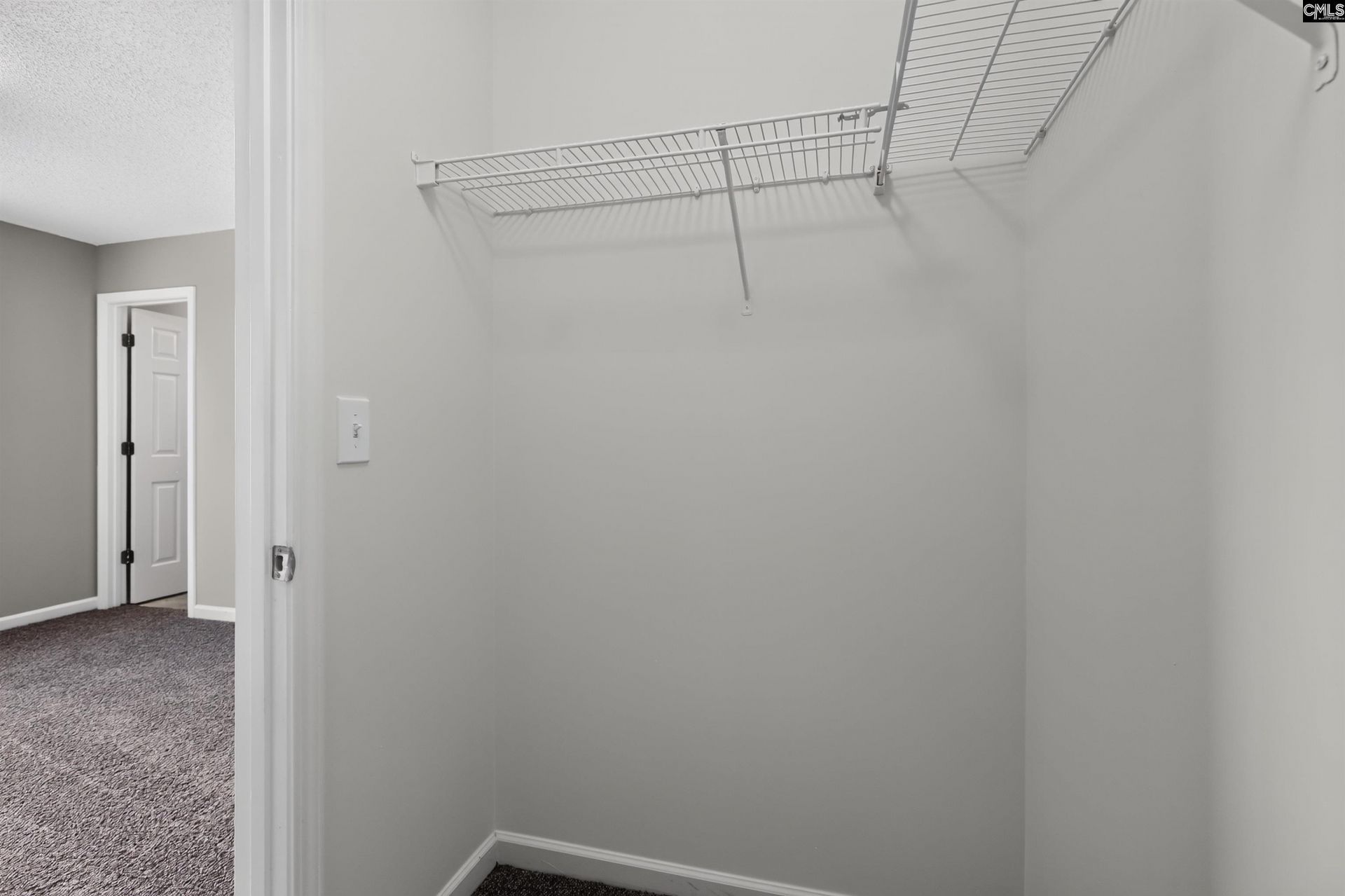 308 E Waverly Place Court  Photo 26