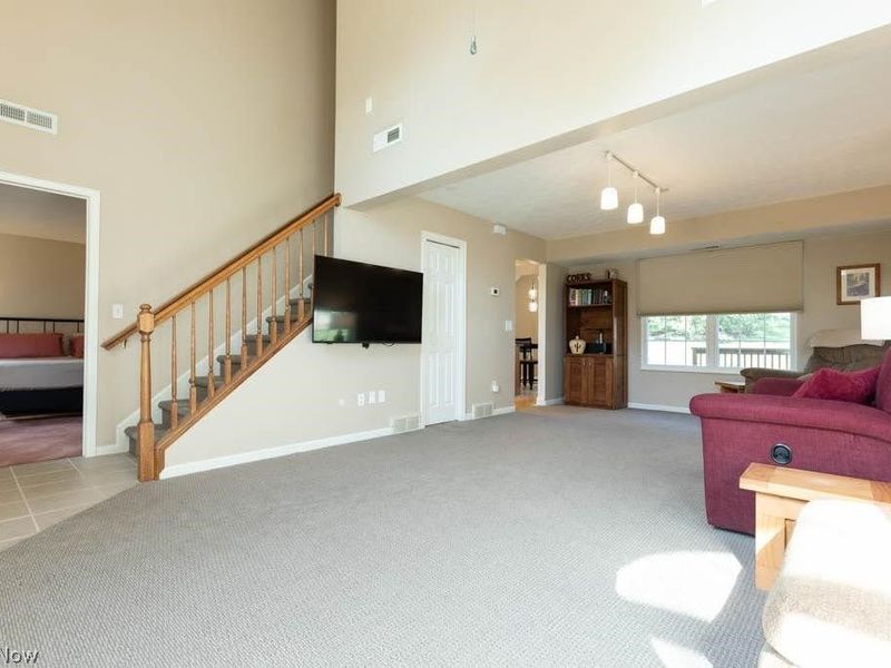 307 Huntsford Drive, Macedonia, OH 44056 Photo 8