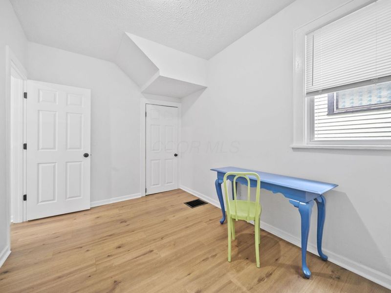 90 S Burgess Avenue, Columbus, OH 43204 Photo 18