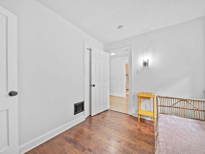 90 S Burgess Avenue, Columbus, OH 43204 Photo 32