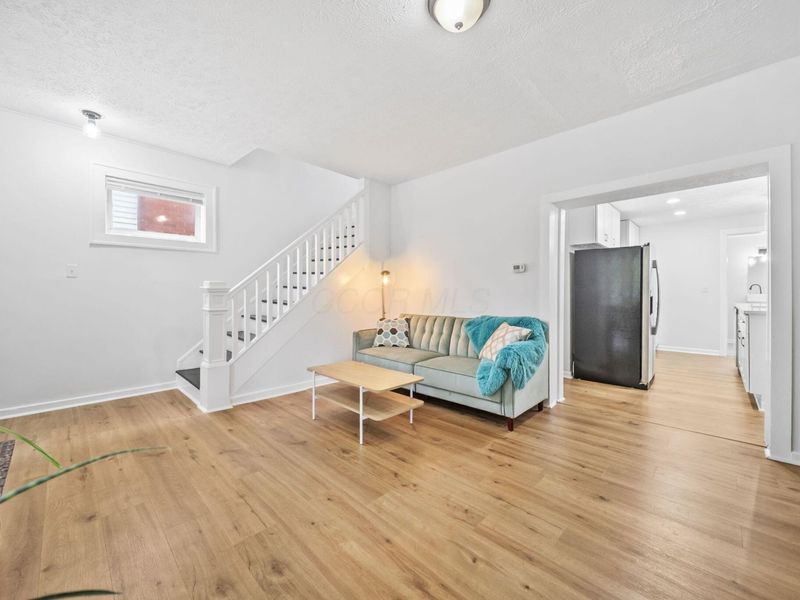 90 S Burgess Avenue, Columbus, OH 43204 Photo 9