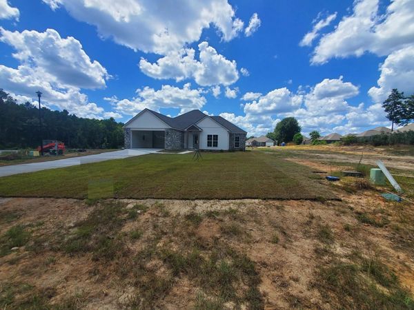 14 Sandhill Oak, Hattiesburg, MS 39402