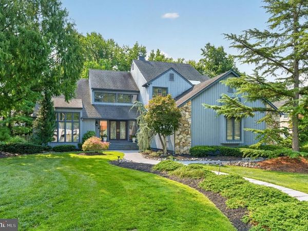 20 NOLEN CIRCLE, VOORHEES, NJ 08043