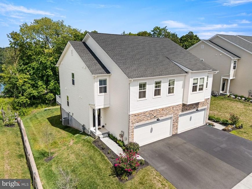 851 Pecan Road, Spring City, PA 19475 Main Photo