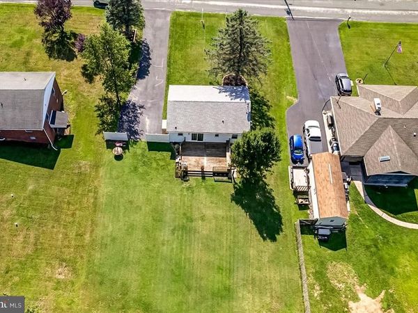 1629 SAINT PAUL STREET, HAMPSTEAD, MD 21074
