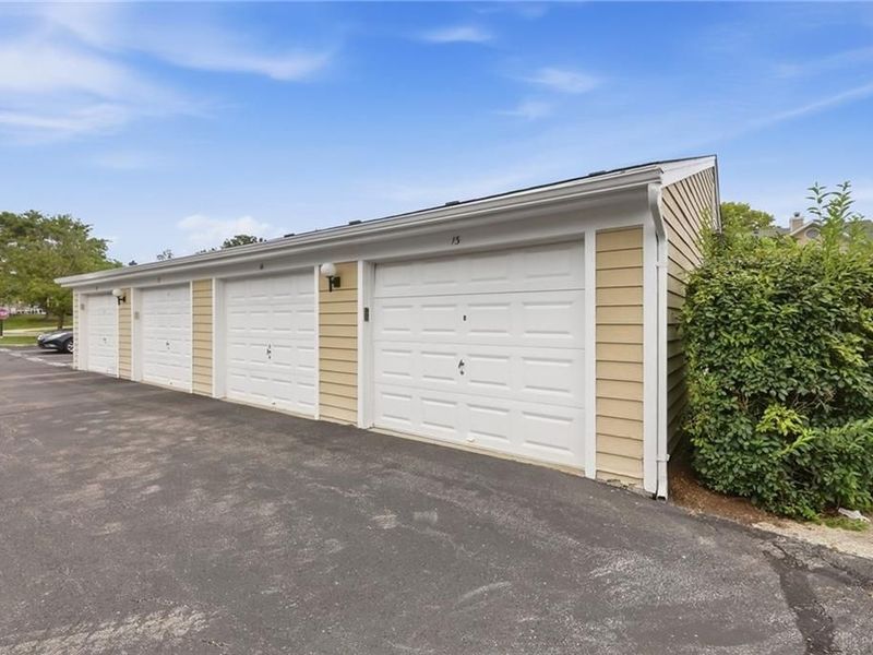 84 Mallard Glen Drive, Unit 7, Dayton, OH 45458 Photo 2