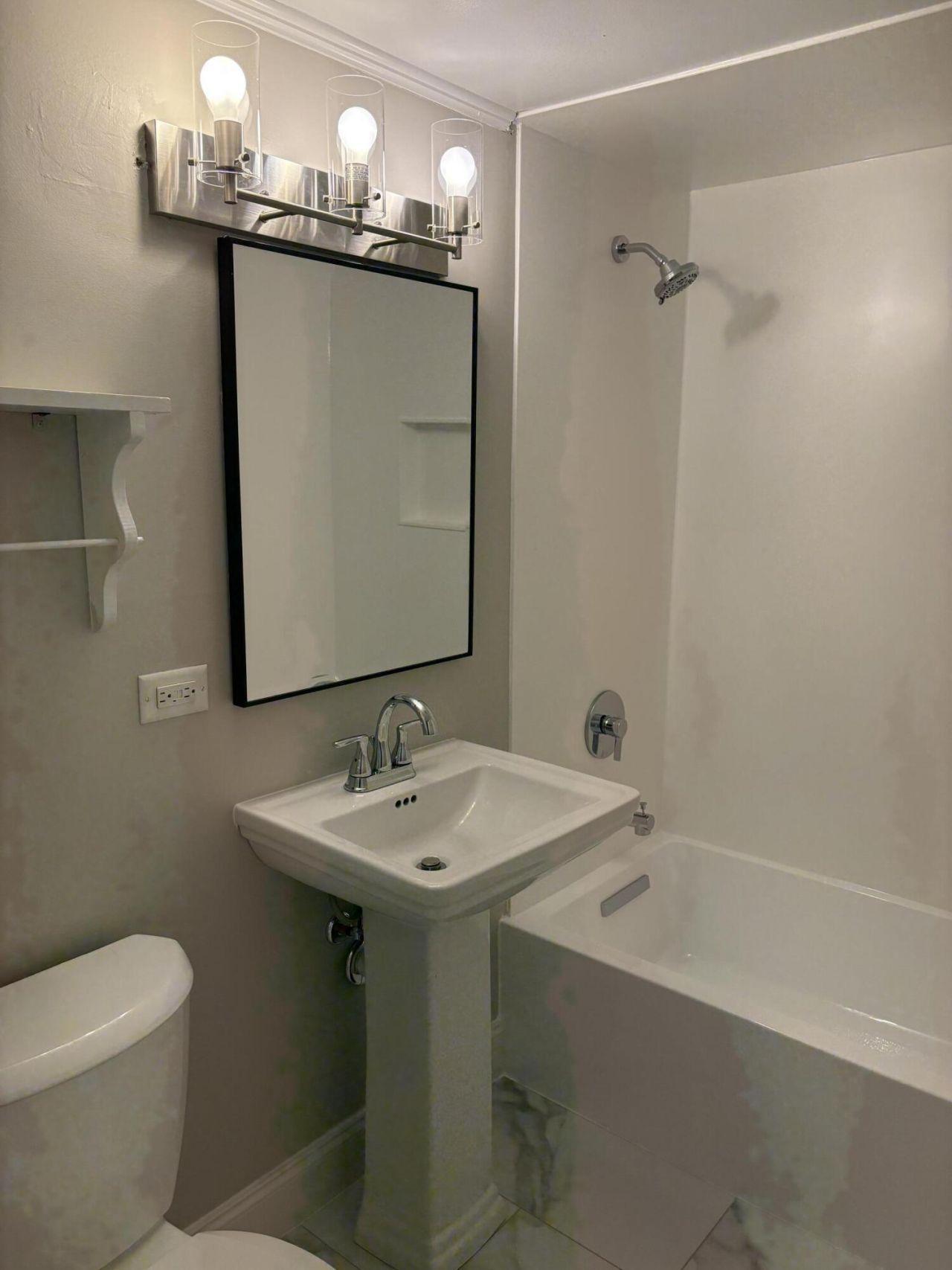 753 Ashdale Drive Photo 12