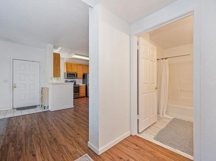 3106 Beachcomber Dr #2049, Unit 2049, Rocklin, CA 95677 Photo