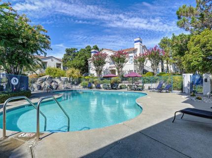 3106 Beachcomber Dr #2049, Unit 2049, Rocklin, CA 95677 Photo