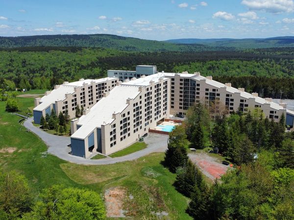 1120 Silver Creek, Snowshoe, WV 26209