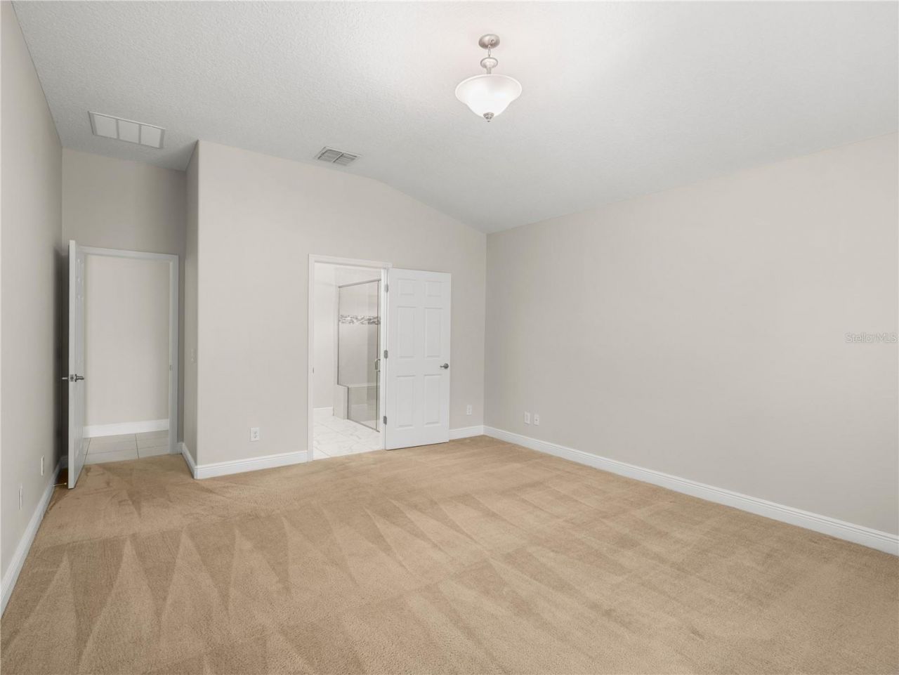 4212 Ruthann Circle , Melbourne, FL 32934 Photo