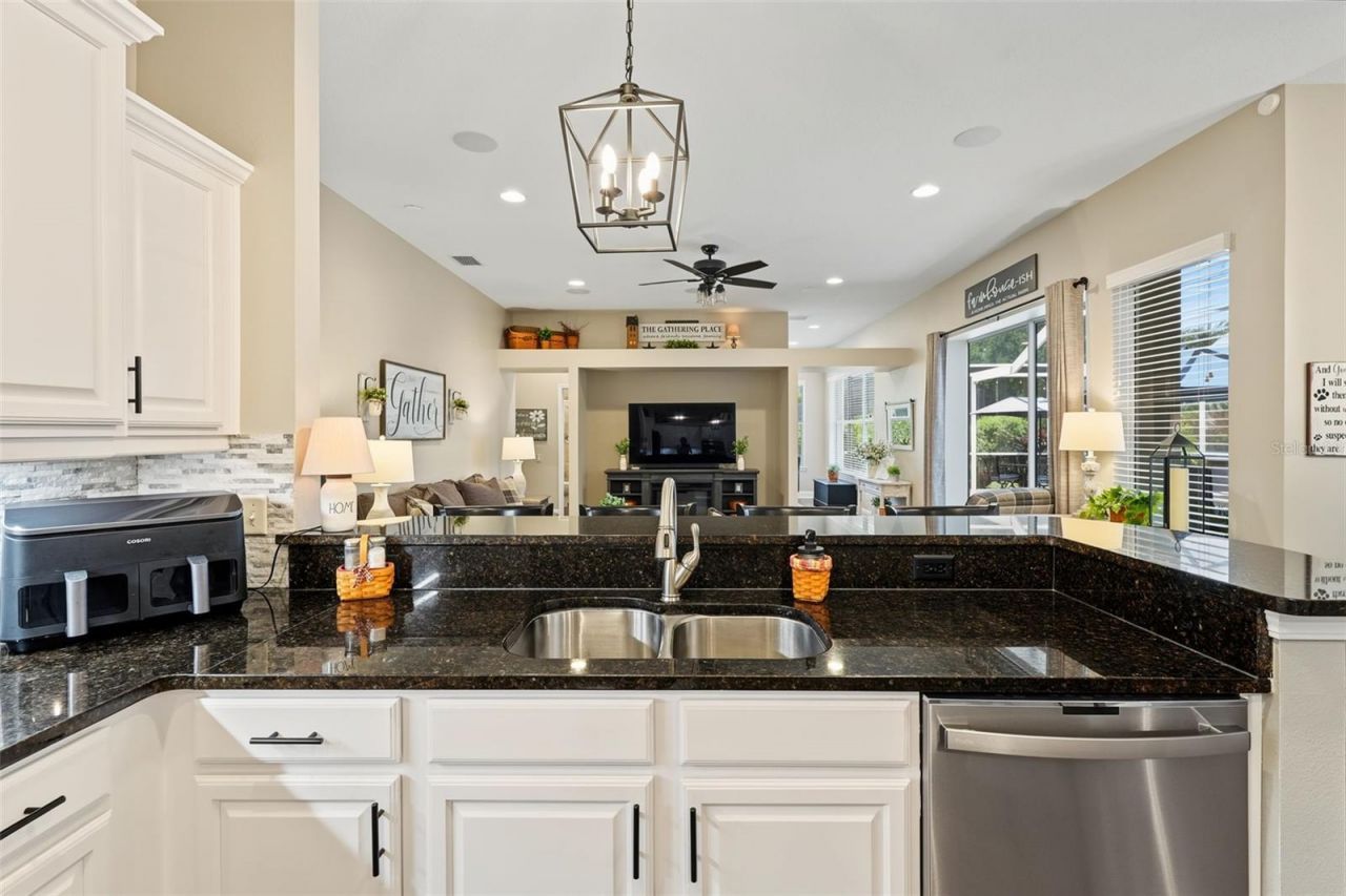 3187 St Martin Street, Tarpon Springs, FL 34688 Photo