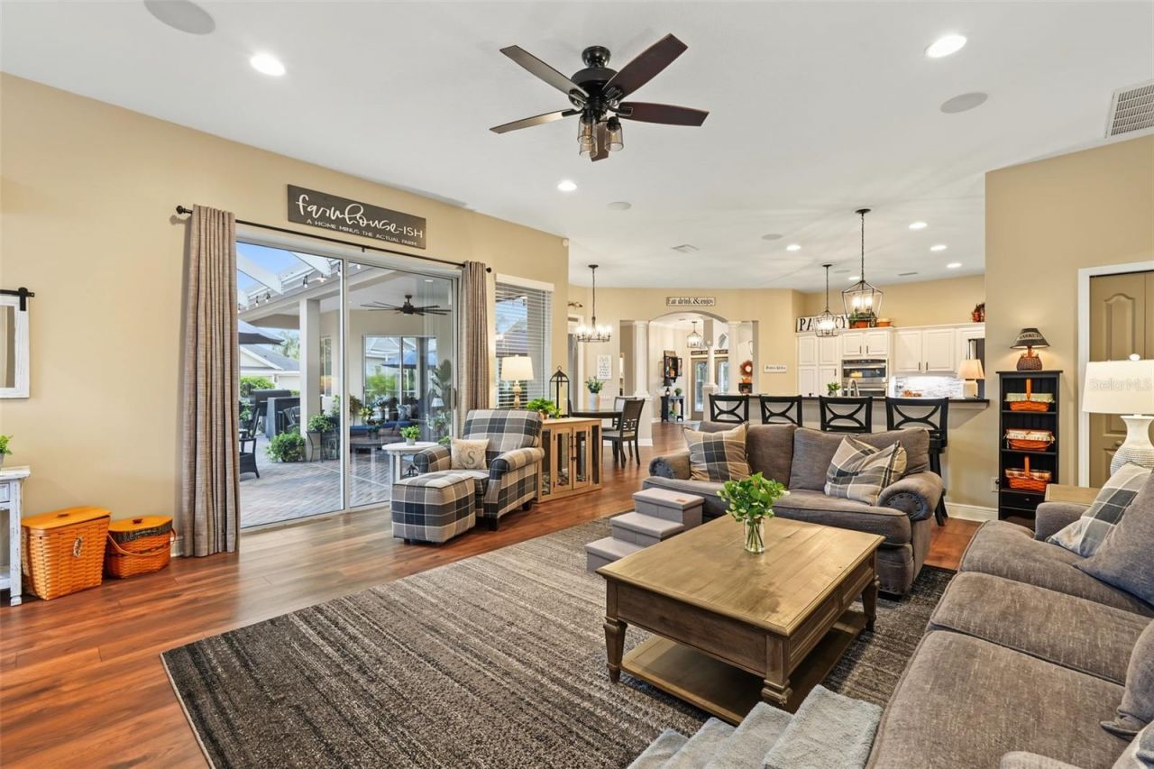 3187 St Martin Street, Tarpon Springs, FL 34688 Photo