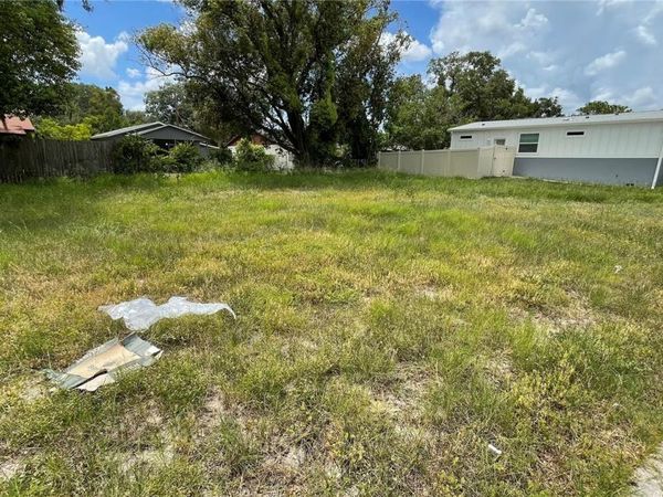 7016 N 40TH STREET , TAMPA, FL 33604