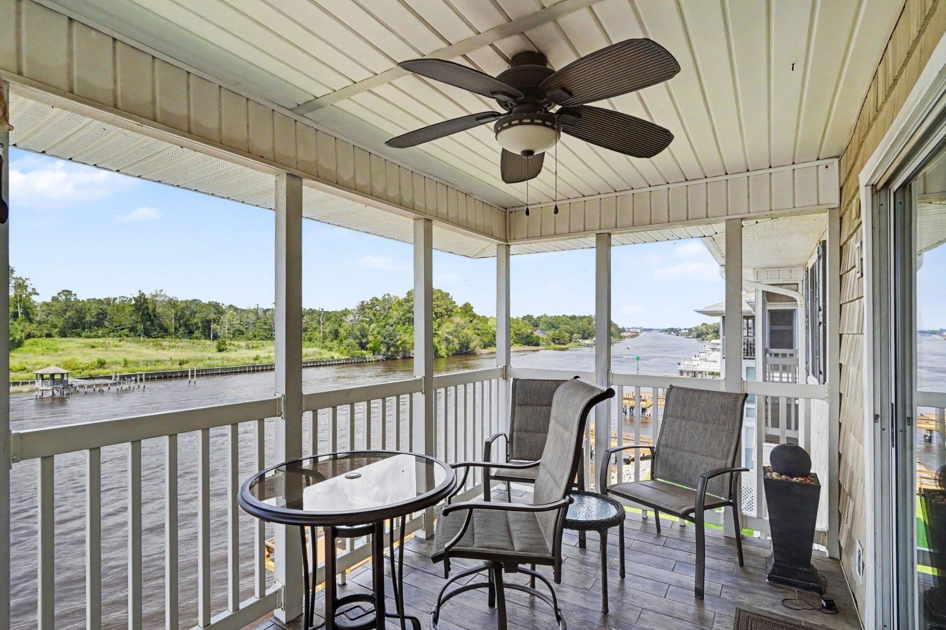 220 Landing Rd. Photo 15