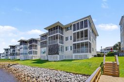 220 Landing Rd. photo 4