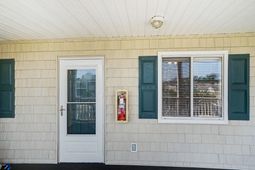 220 Landing Rd. photo 4