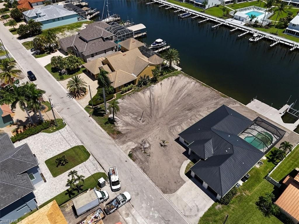 18291 Cutlass Dr, Fort Myers Beach, FL 33931 Photo