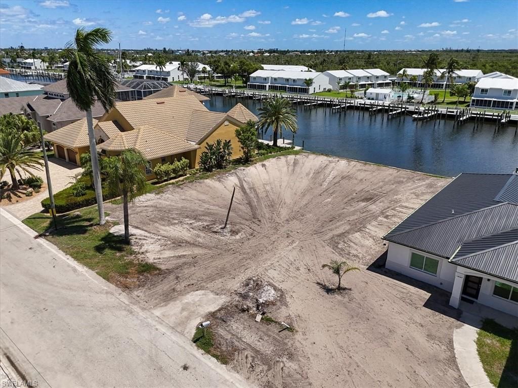 18291 Cutlass Dr, Fort Myers Beach, FL 33931 Photo