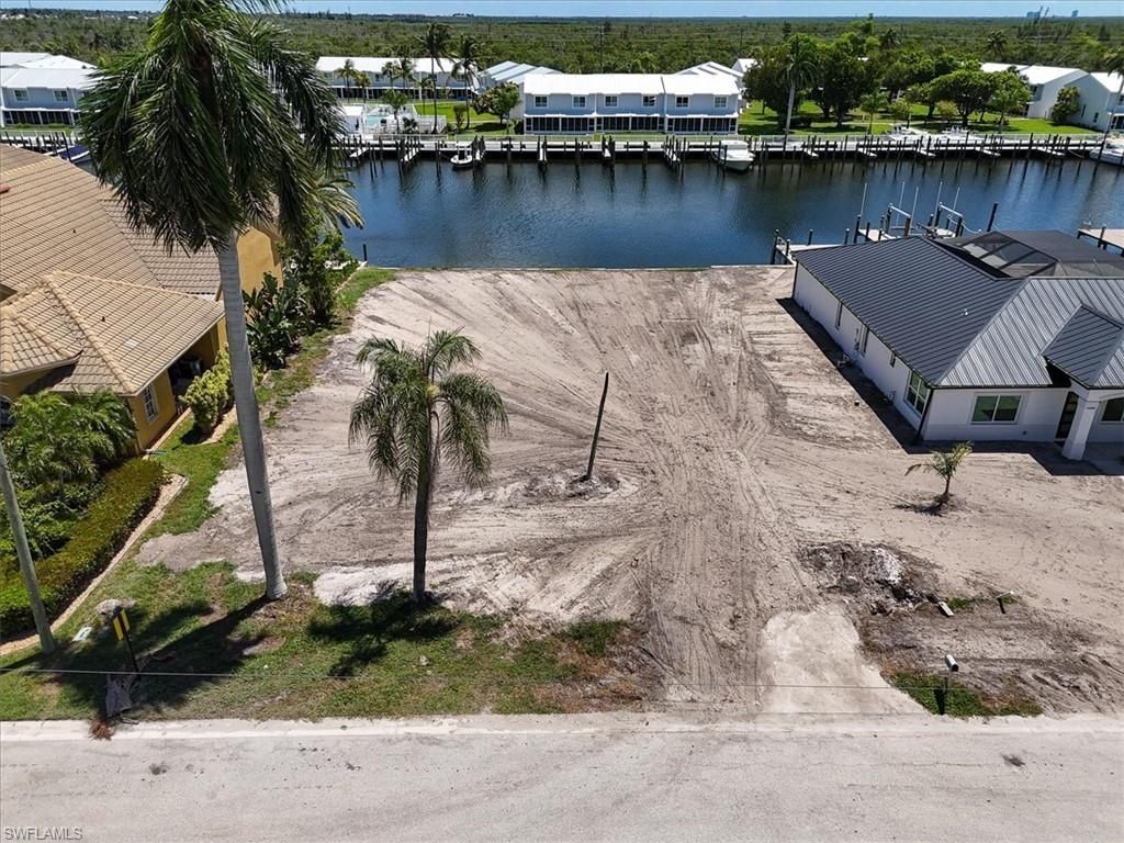 18291 Cutlass Dr, Fort Myers Beach, FL 33931 Photo