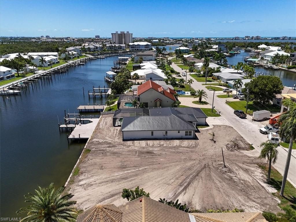 18291 Cutlass Dr, Fort Myers Beach, FL 33931 Photo