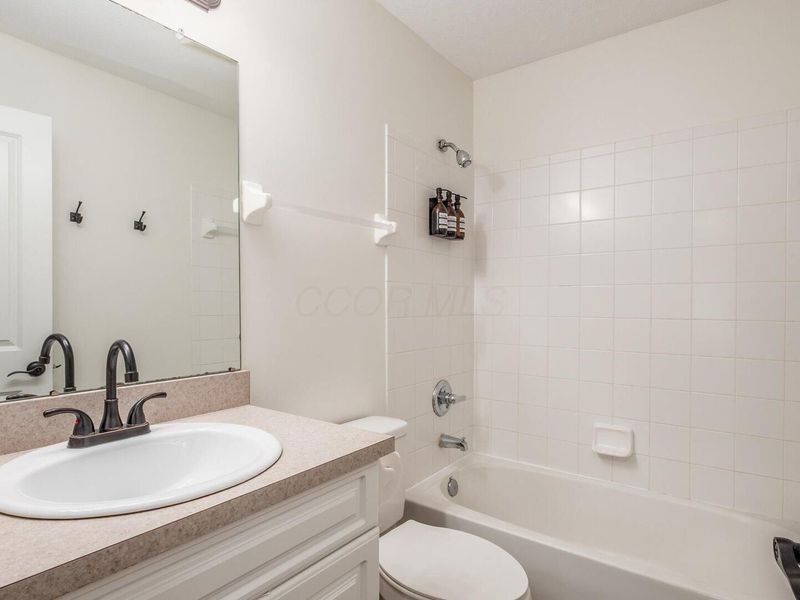 4063 Sweet Shadow Avenue , Gahanna, OH 43230 Photo 28