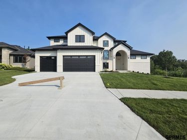 3912 S 213 Avenue, Elkhorn, NE 68022