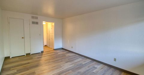 1036 Bell Street, Unit 5, Reno, NV 89503 Photo