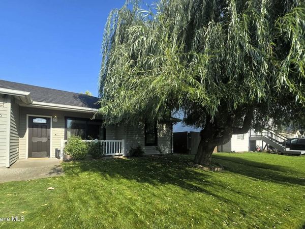 650 N Megan St , Post Falls, ID 83854