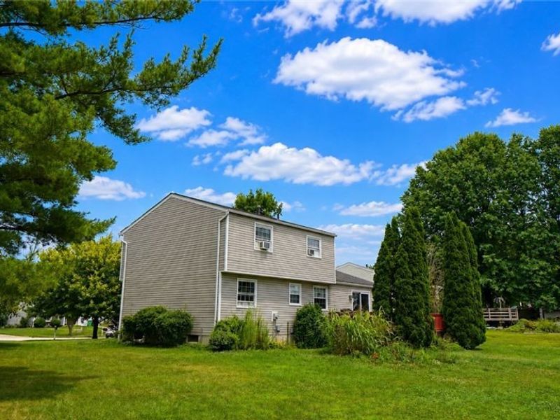 5511 Pond Court , Stow, OH 44224 Photo 23
