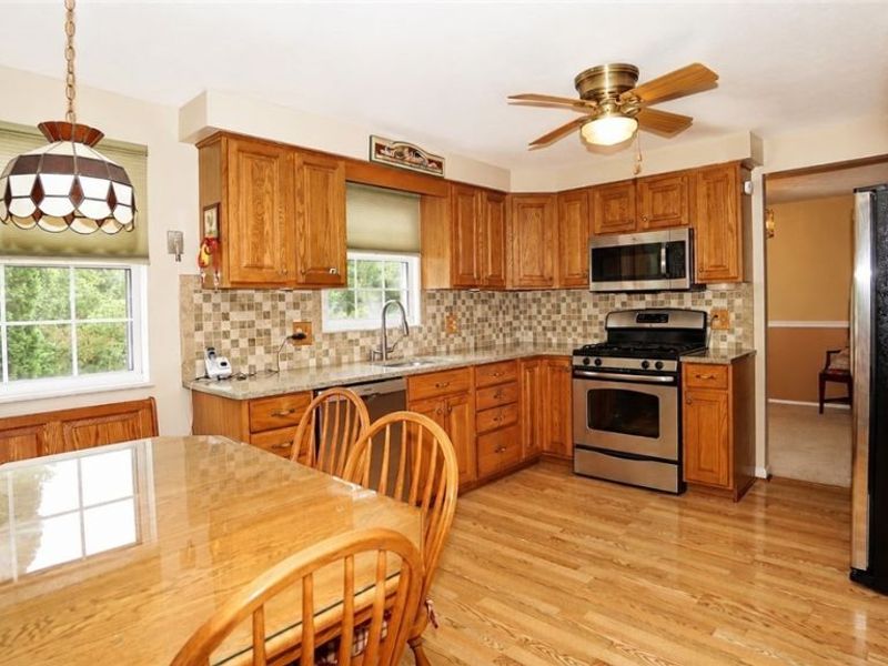 5511 Pond Court , Stow, OH 44224 Photo 34