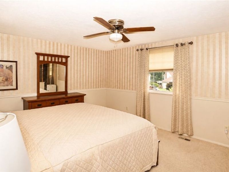 5511 Pond Court , Stow, OH 44224 Photo 39