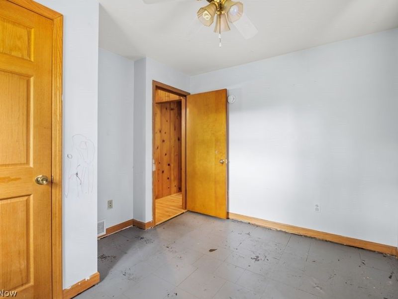 86 E Market Street, Seville, OH 44273 Photo 12