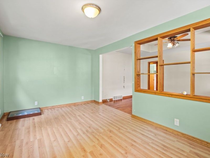 86 E Market Street, Seville, OH 44273 Photo 9
