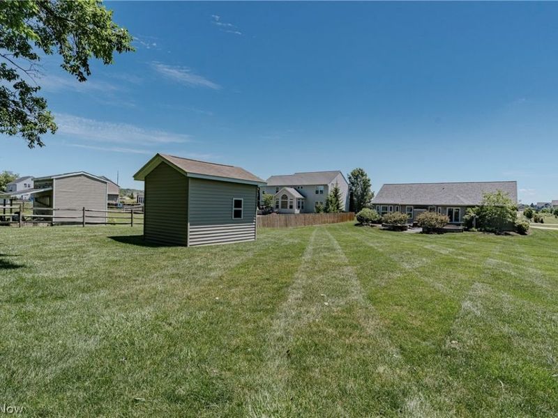 5423 Charleston Drive, Valley City, OH 44280 Photo 36